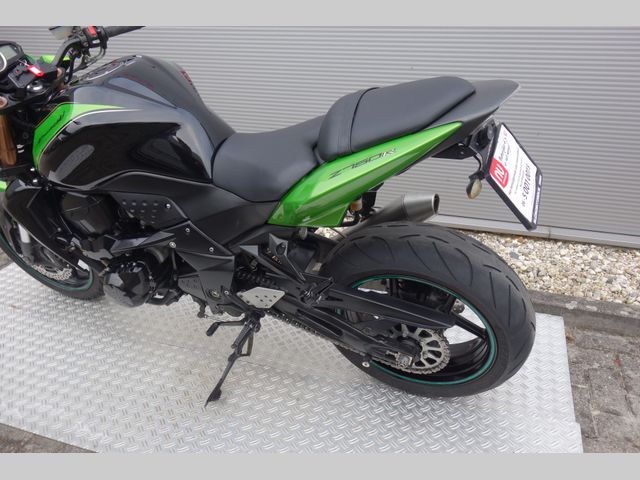kawasaki - z-750-r