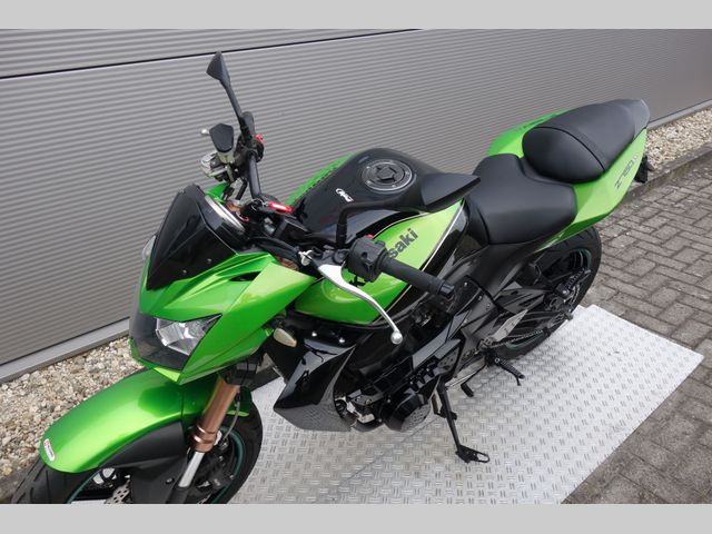 kawasaki - z-750-r