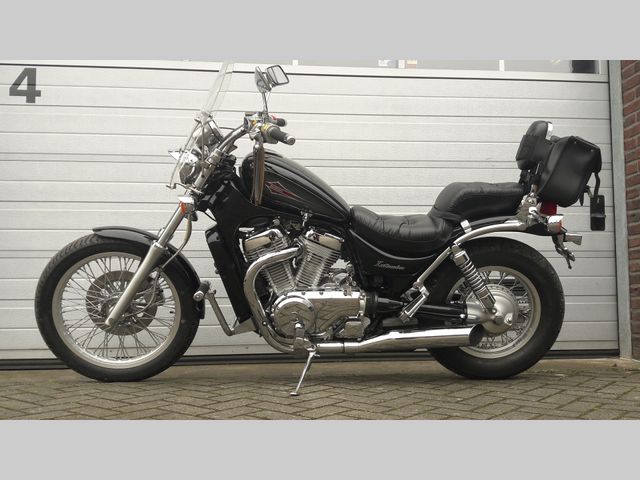 suzuki - vs-400-intruder