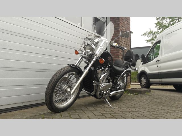 suzuki - vs-400-intruder