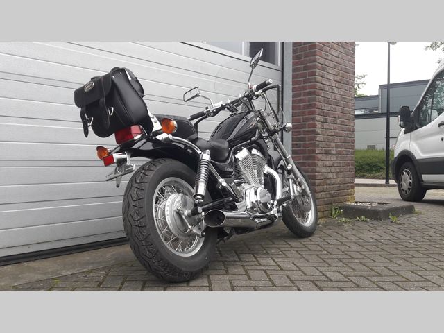 suzuki - vs-400-intruder