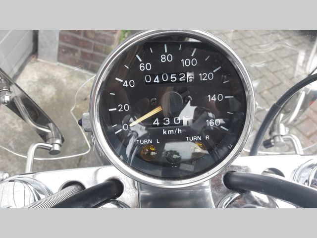 suzuki - vs-400-intruder