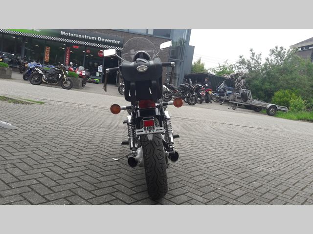 suzuki - vs-400-intruder