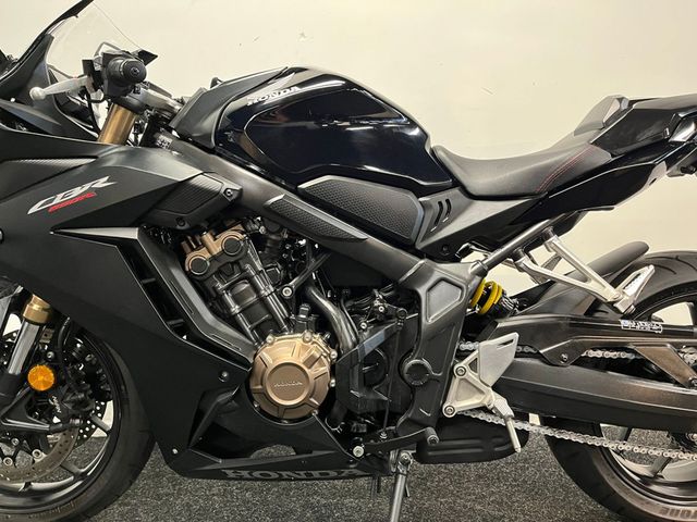 honda - cbr-650-r