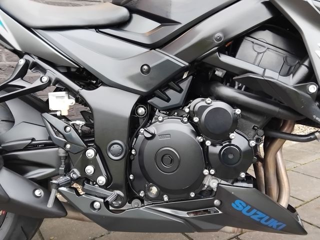 suzuki - gsx-s-750-a