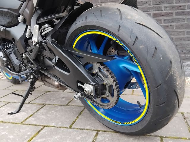 suzuki - gsx-s-1000-abs