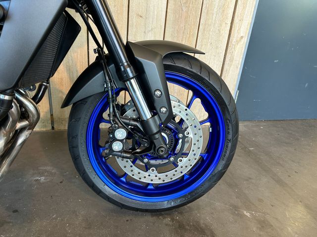 yamaha - mt-09-abs