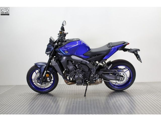 yamaha - mt-09-y-amt