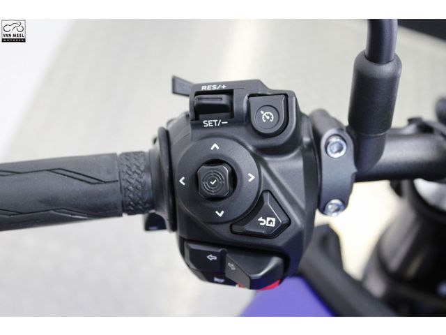 yamaha - mt-09-y-amt