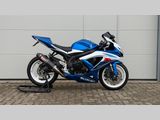 SUZUKI GSX-R 600
