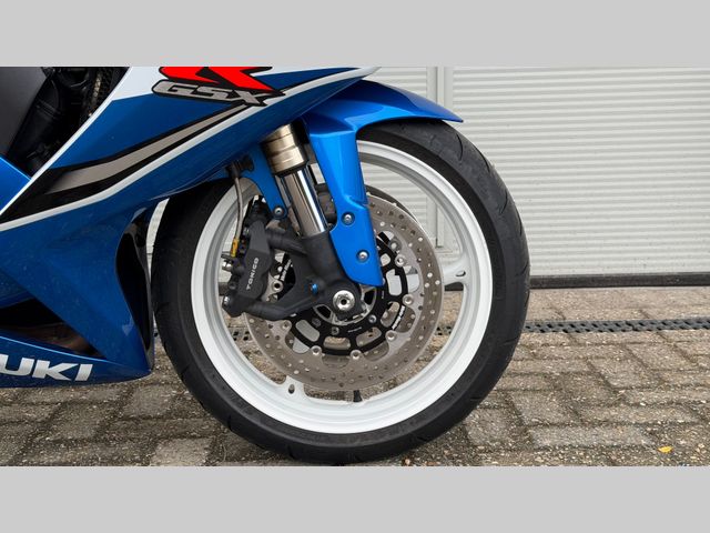 suzuki - gsx-r-600