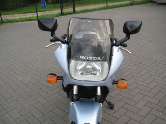 honda - vfr-750-f