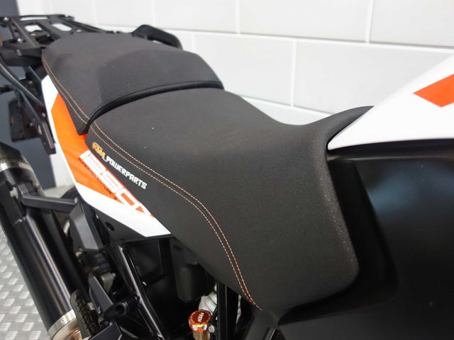ktm - 1290-super-adventure-s