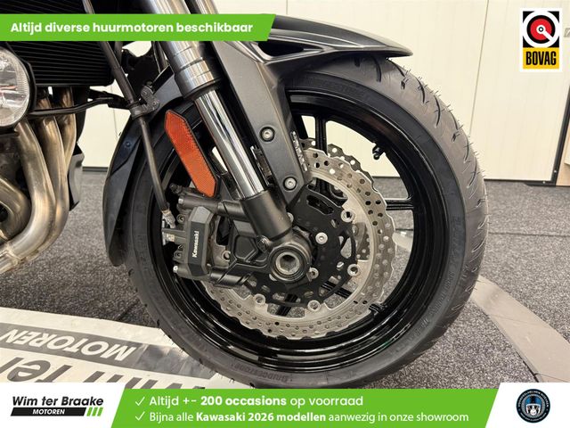 kawasaki - versys-1000-se-grand-tourer