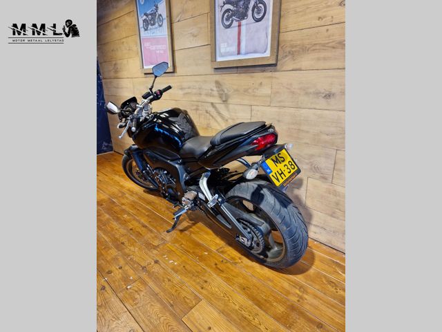 yamaha - fz-1