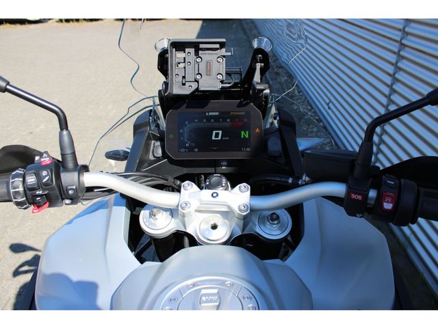 bmw - f-900-gs-adventure