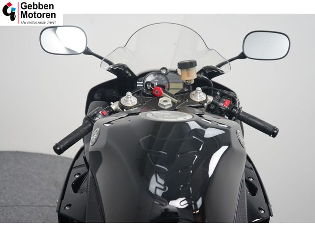 yamaha - yzf-r1