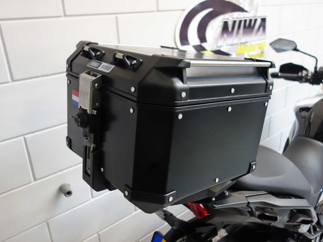 kawasaki - versys-1100-se