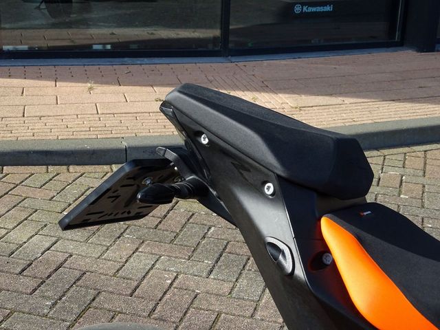 ktm - 1290-super-duke-r-evo