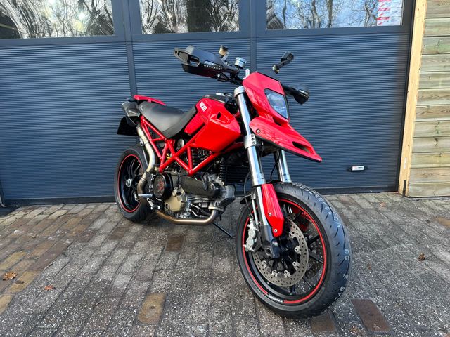 ducati - hypermotard-1100
