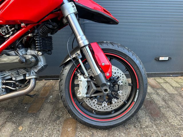 ducati - hypermotard-1100