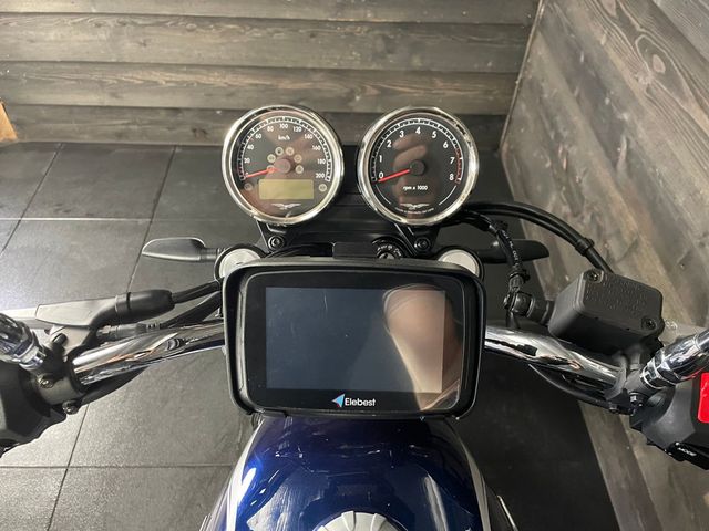 moto-guzzi - v-7-special