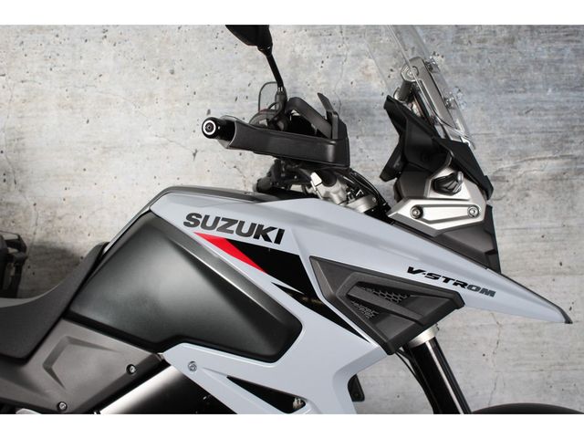 suzuki - v-strom-1050-a