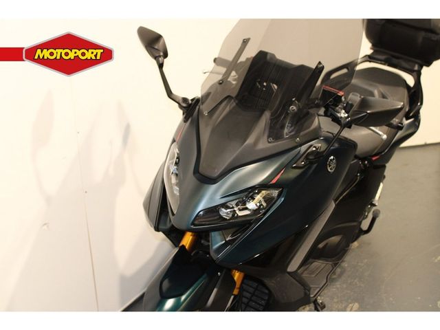 yamaha - tmax-tech-max-560