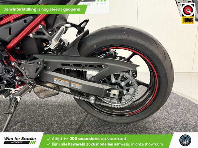 kawasaki - z900