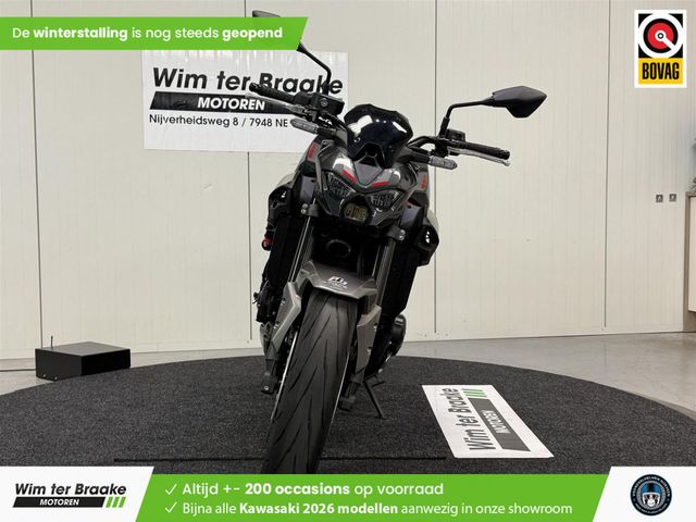 kawasaki - z900