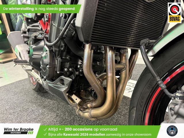 kawasaki - z900