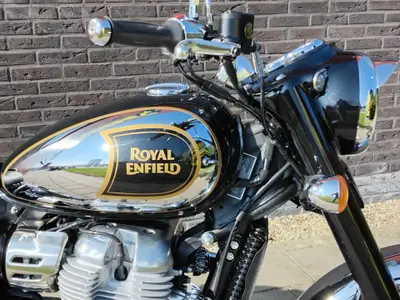 ROYAL ENFIELD CLASSIC 650 – foto 4