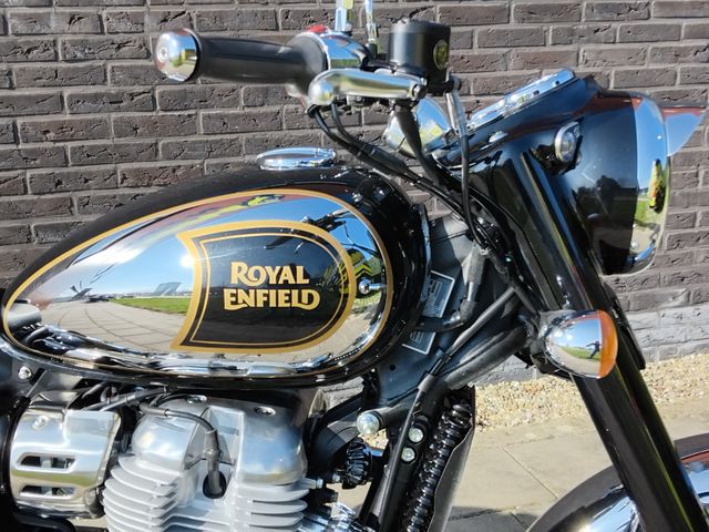 royal-enfield - classic-650