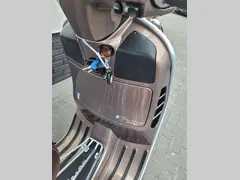 Piaggio GTS 300 IE touring -2017-Prachtige staat. 2017 occasion – foto 9 van 12