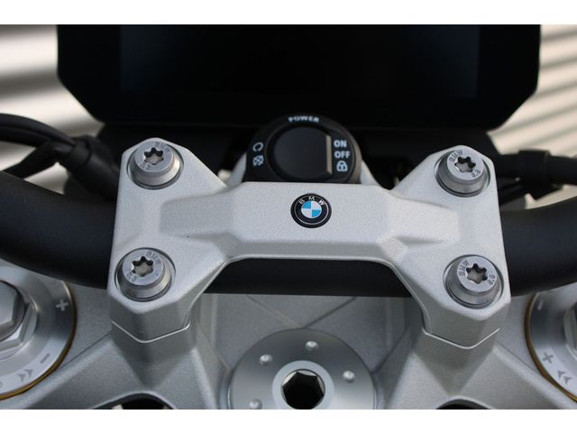 bmw - f-900-r