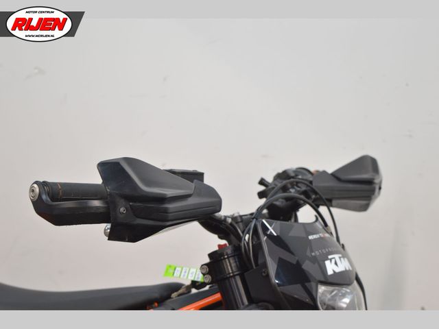 ktm - 690-smc-r