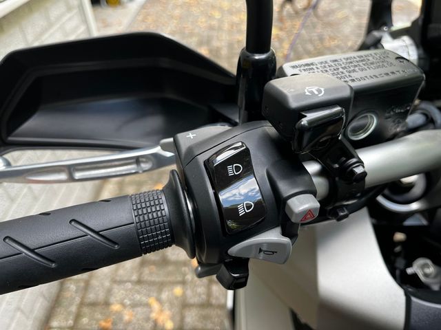 honda - x-adv