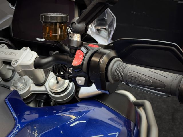 triumph - tiger-1200-gt-pro