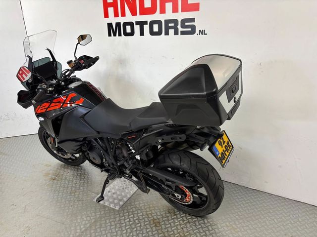 ktm - 1290-super-adventure-s