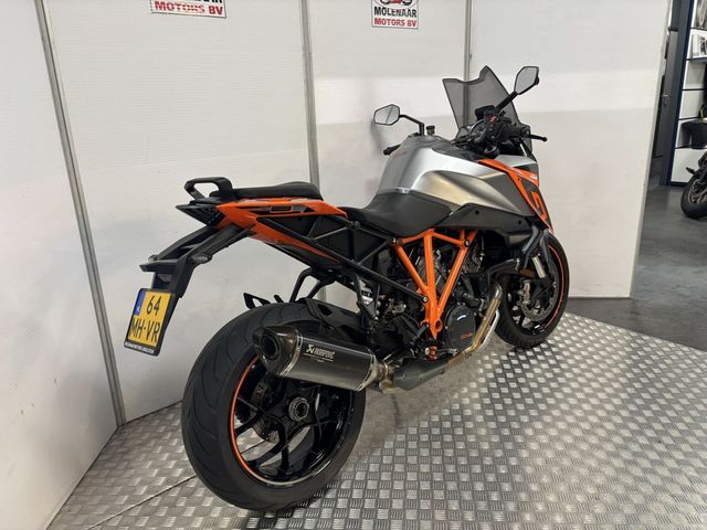 ktm - 1290-super-duke-gt