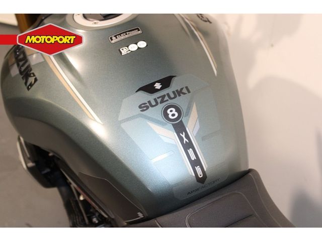 suzuki - gsx-8t