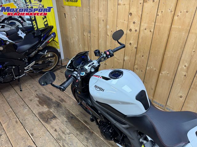 triumph - speed-triple-rs