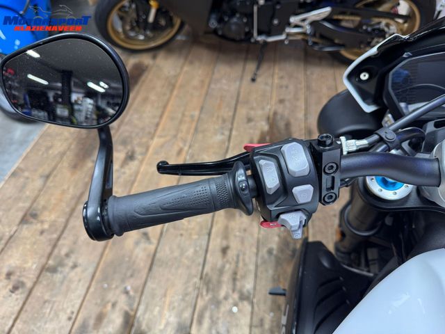 triumph - speed-triple-rs