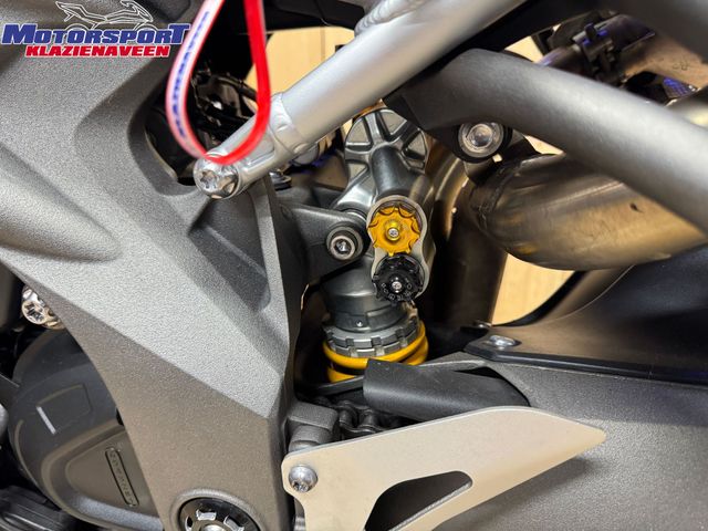 triumph - speed-triple-rs