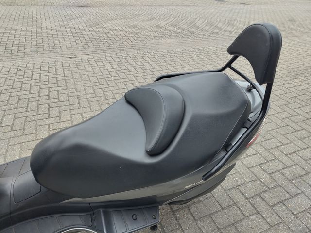 suzuki - uh-200