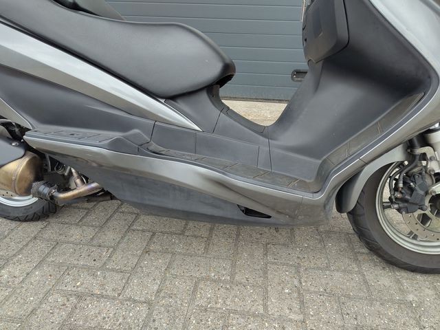 suzuki - uh-200