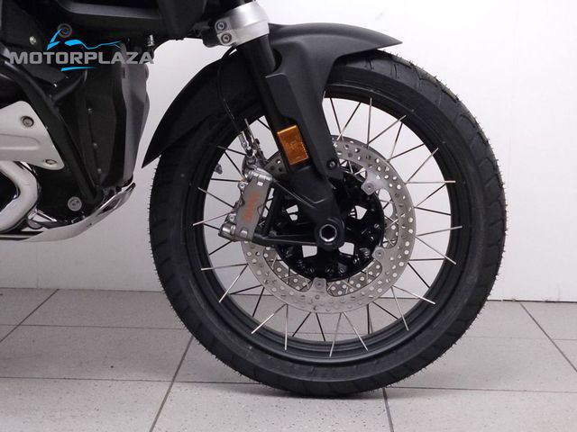 bmw - r-1300-gs-adventure
