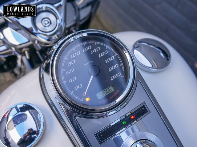 harley-davidson - road-king-classic-flhrc