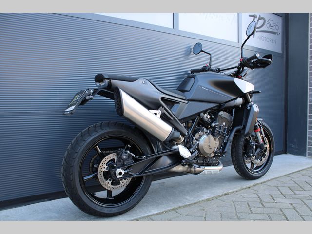 husqvarna - svartpilen-801