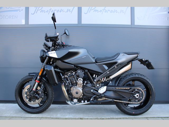 husqvarna - svartpilen-801